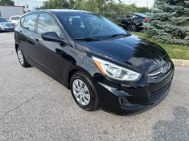2017 Hyundai Accent SE FWD photo