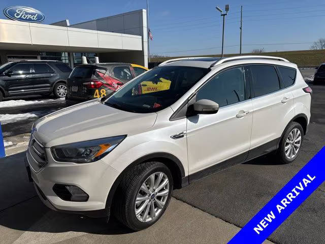 2017 Ford Escape Titanium 4WD photo