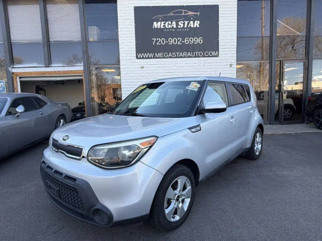 2017 Kia Soul Base FWD photo