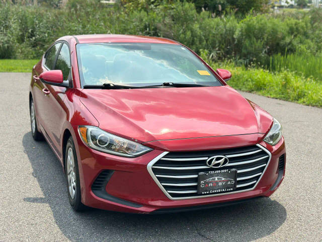 2017 Hyundai Elantra SE FWD photo