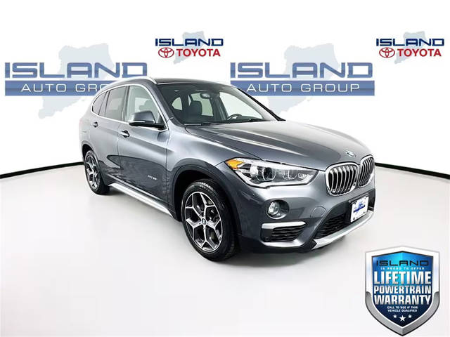 2017 BMW X1 xDrive28i AWD photo