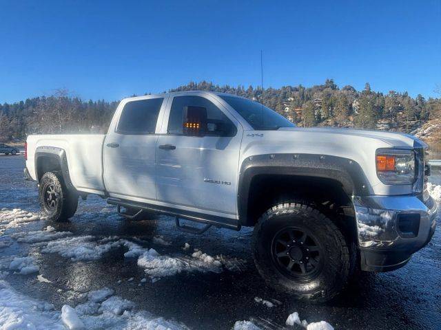 2017 GMC Sierra 2500HD  4WD photo