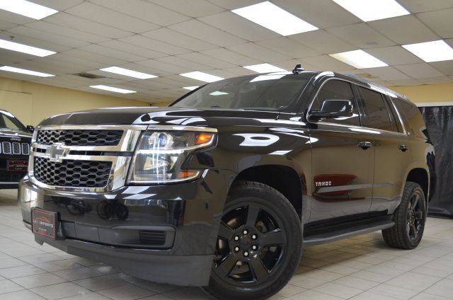 2017 Chevrolet Tahoe LT 4WD photo