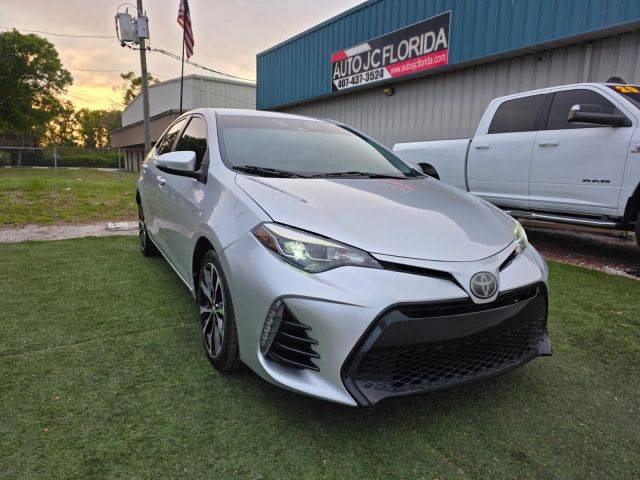 2017 Toyota Corolla SE FWD photo