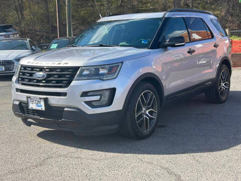 2017 Ford Explorer Sport 4WD photo