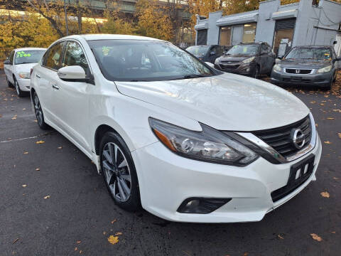 2017 Nissan Altima 2.5 SL FWD photo