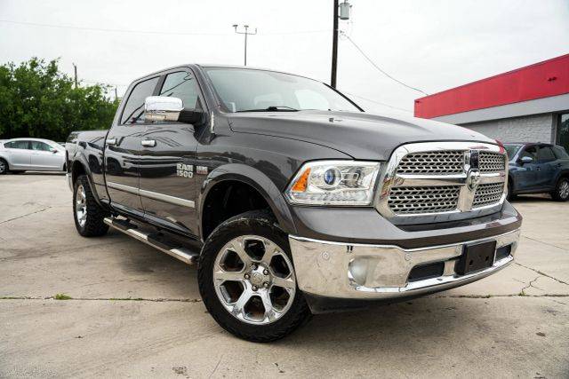 2017 Ram 1500 Laramie 4WD photo