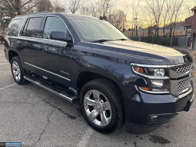 2017 Chevrolet Tahoe LT 4WD photo