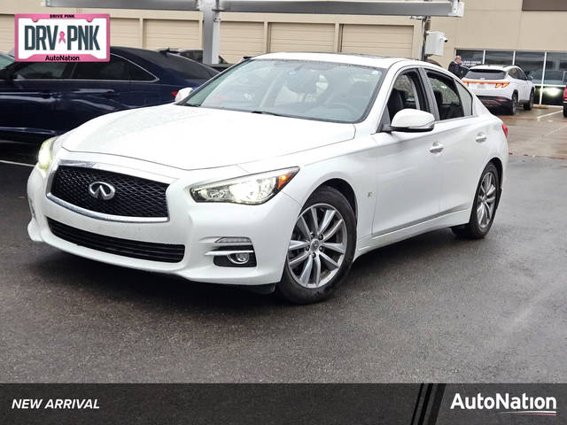 2015 Infiniti Q50 Premium RWD photo