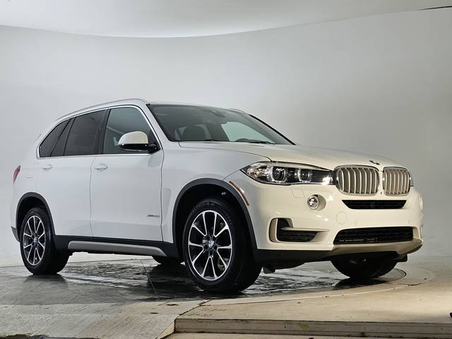 2017 BMW X5 xDrive35i AWD photo