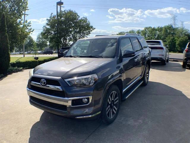 2017 Toyota 4Runner Limited 4WD photo