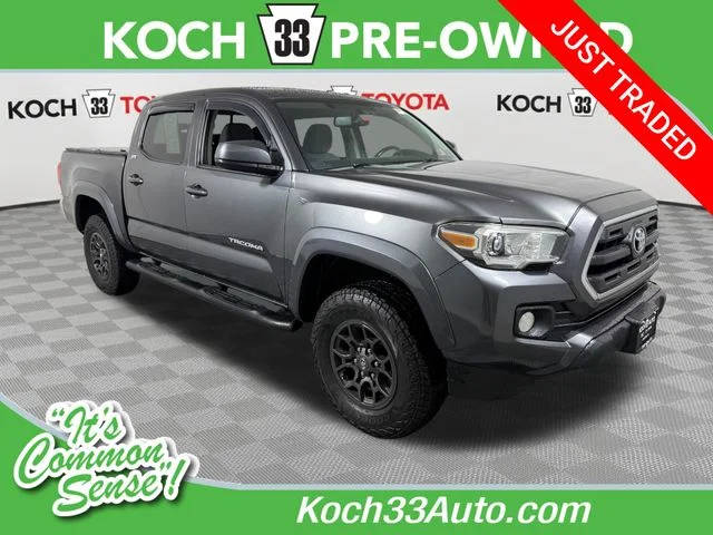 2017 Toyota Tacoma SR5 4WD photo