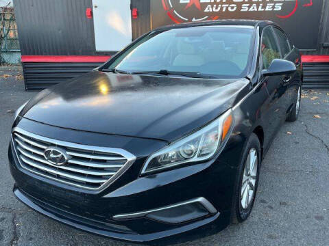 2017 Hyundai Sonata SE FWD photo