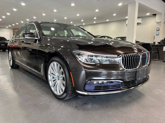 2017 BMW 7 Series 740i xDrive AWD photo