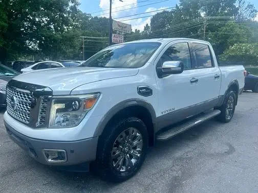 2017 Nissan Titan Platinum Reserve 4WD photo