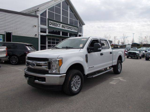 2017 Ford F-250 Super Duty XLT 4WD photo