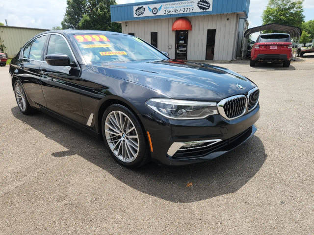 2017 BMW 5 Series 530i RWD photo