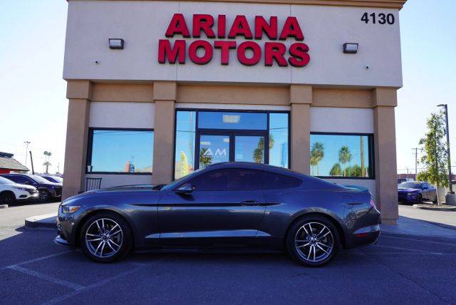 2017 Ford Mustang EcoBoost RWD photo