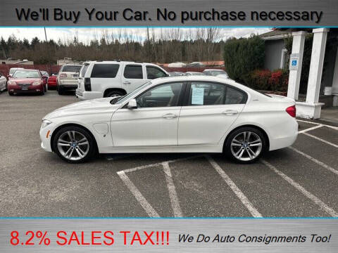 2017 BMW 3 Series 330e iPerformance RWD photo