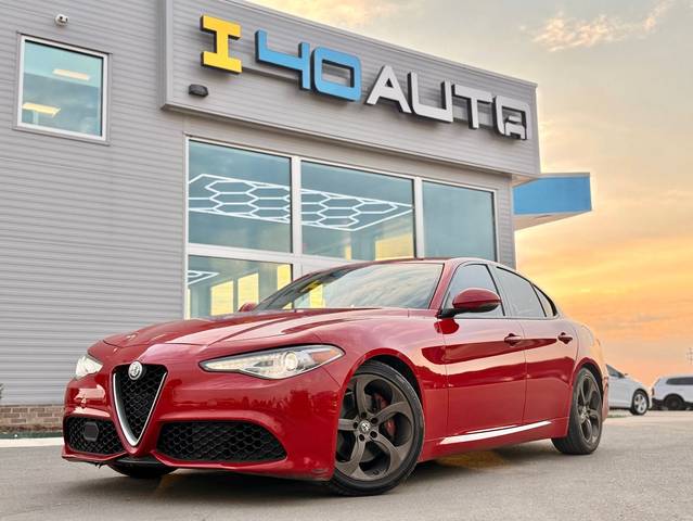 2017 Alfa Romeo Giulia  RWD photo
