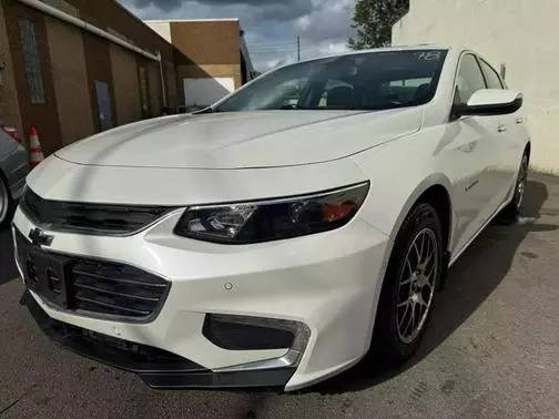 2017 Chevrolet Malibu Premier FWD photo