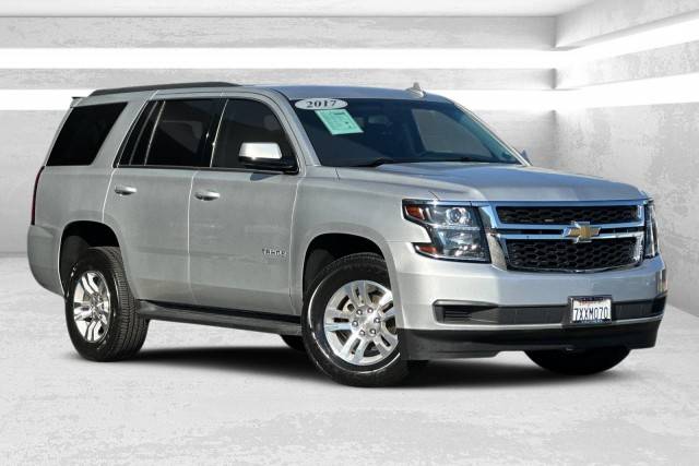 2017 Chevrolet Tahoe LS 4WD photo