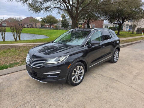 2015 Lincoln MKC  FWD photo