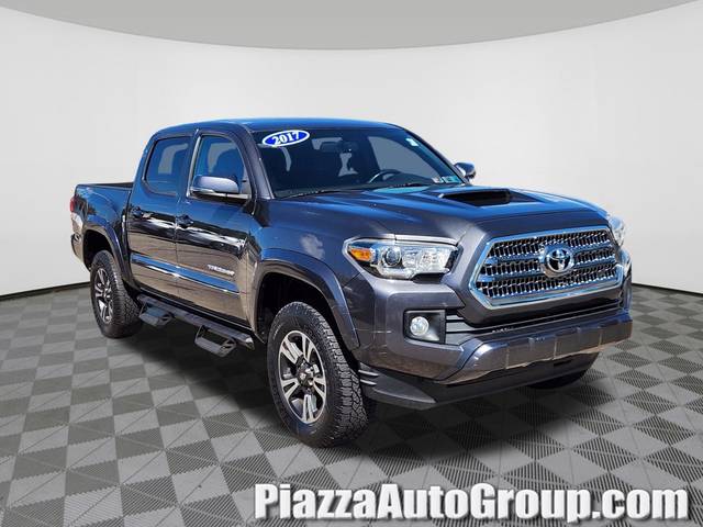 2017 Toyota Tacoma TRD Sport 4WD photo