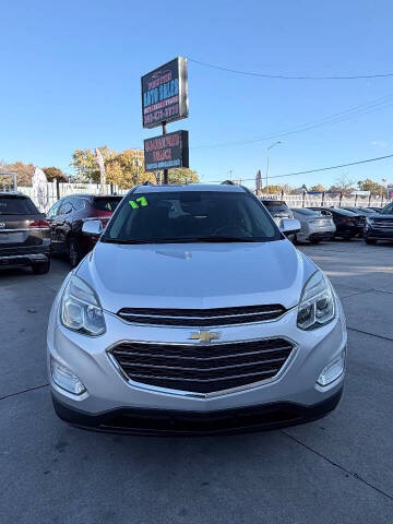 2017 Chevrolet Equinox LT FWD photo