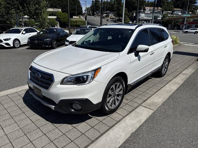 2017 Subaru Outback Touring AWD photo