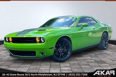 2017 Dodge Challenger SXT Plus RWD photo