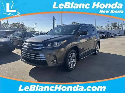 2017 Toyota Highlander Limited FWD photo