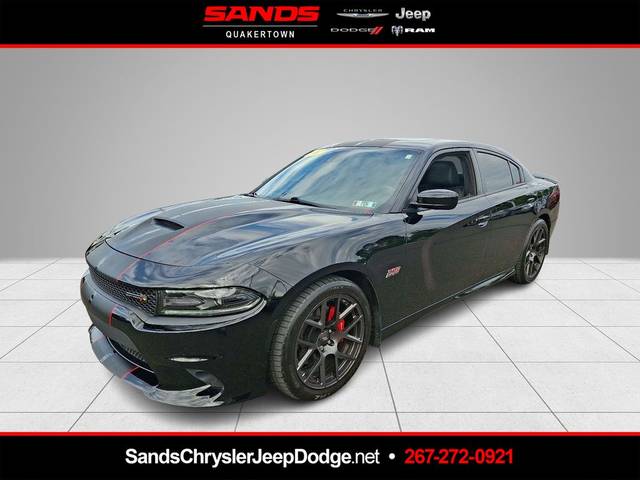 2017 Dodge Charger R/T Scat Pack RWD photo