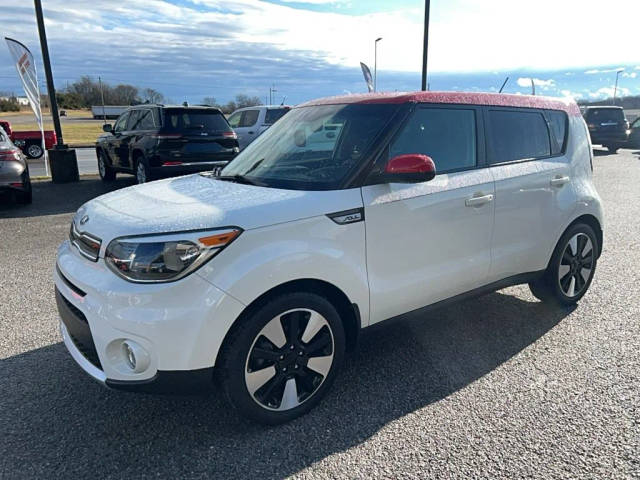 2017 Kia Soul + FWD photo