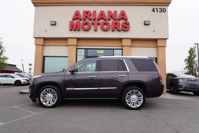 2016 Cadillac Escalade Platinum 4WD photo