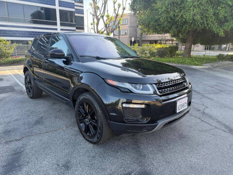 2017 Land Rover Range Rover Evoque SE 4WD photo