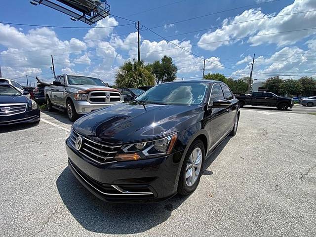 2017 Volkswagen Passat 1.8T S FWD photo