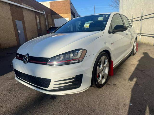 2017 Volkswagen Golf GTI Sport FWD photo
