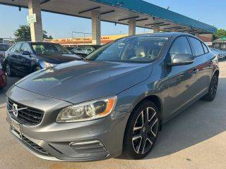 2017 Volvo S60 Dynamic FWD photo