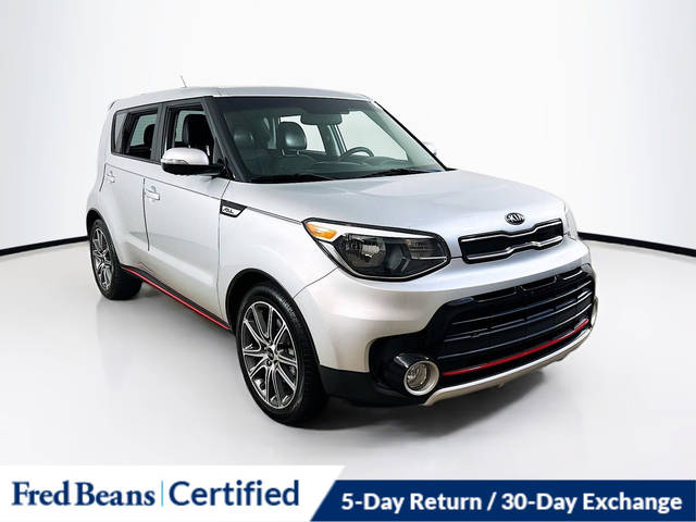 2017 Kia Soul ! FWD photo