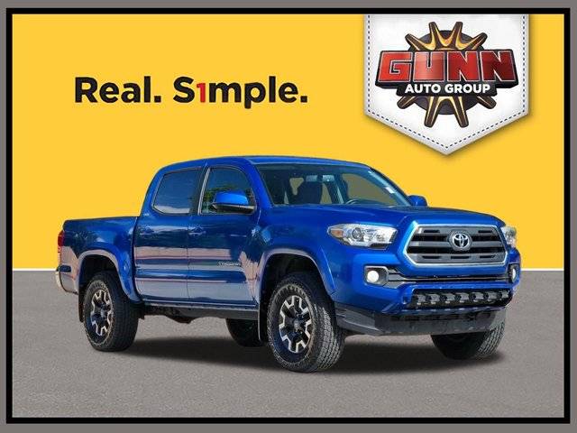2017 Toyota Tacoma SR5 4WD photo