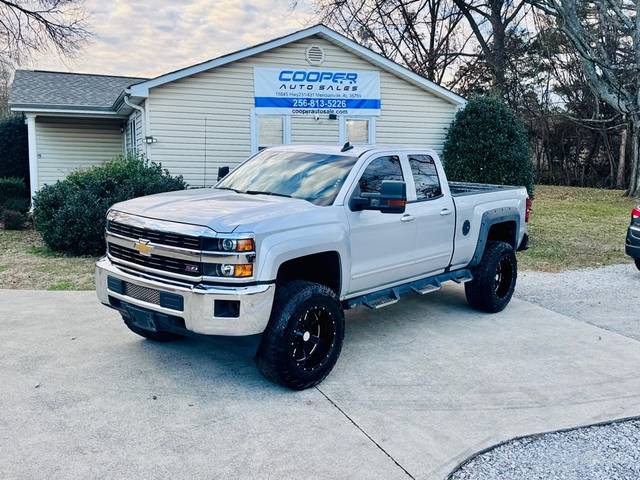 2017 Chevrolet Silverado 2500HD LT 4WD photo