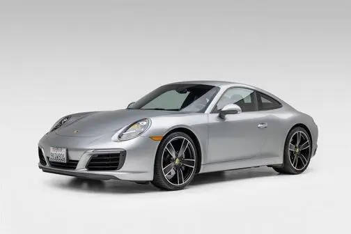 2017 Porsche 911 Carrera RWD photo