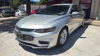 2017 Chevrolet Malibu LT FWD photo