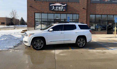 2017 GMC Acadia Denali FWD photo