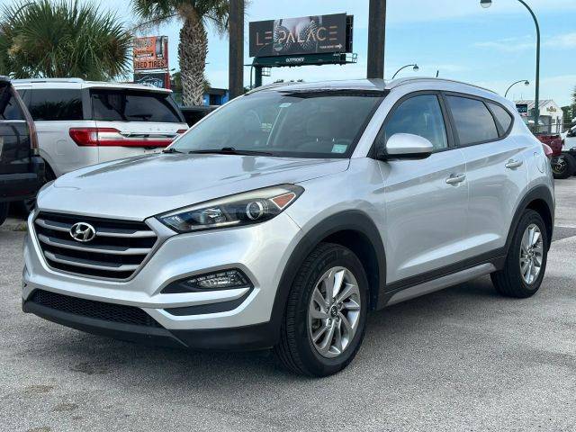 2017 Hyundai Tucson SE AWD photo
