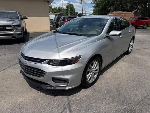 2017 Chevrolet Malibu LT FWD photo