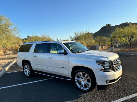 2017 Chevrolet Suburban Premier 4WD photo