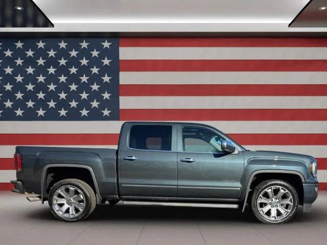2017 GMC Sierra 1500 Denali 4WD photo
