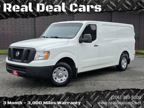 2017 Nissan NV Cargo SV RWD photo